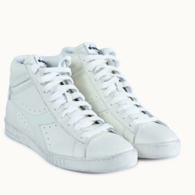 ΠΑΠΟΥΤΣΙ ΔΕΡΜΑ