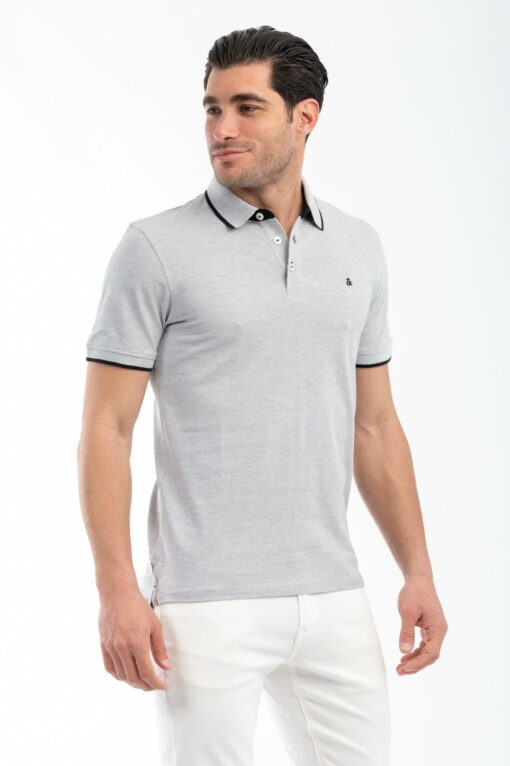 T-SHIRT POLO