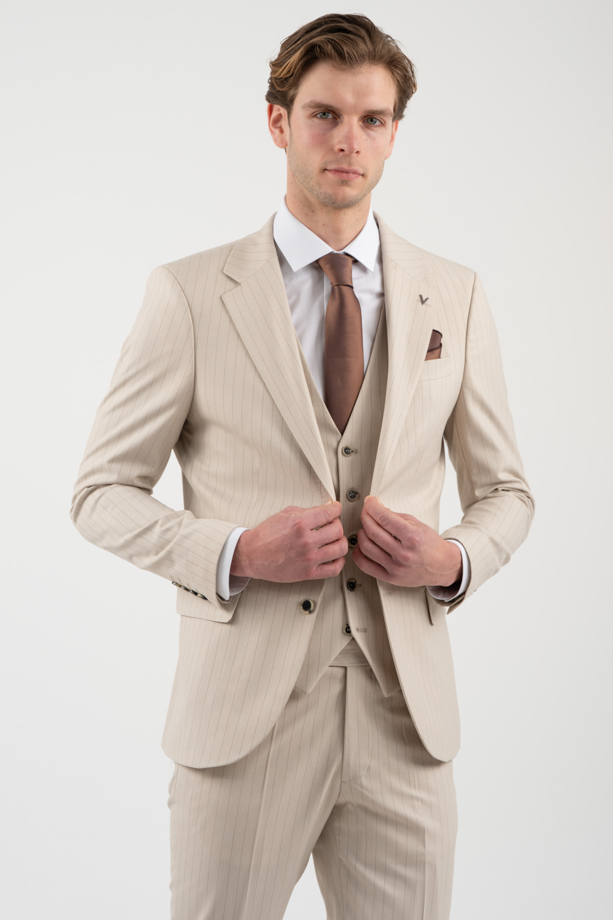 1 ΚΟΣΤΟΥΜΙ VITTORIO 100 26 BALZANO 1 ΚΟΣΤΟΥΜΙ VITTORIO 100 26 BALZANO