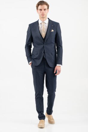 ΚΟΣΤΟΥΜΙ VITTORIO 100 26 BALZANO 016