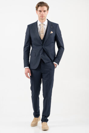 ΚΟΣΤΟΥΜΙ VITTORIO 100 26 BALZANO 017