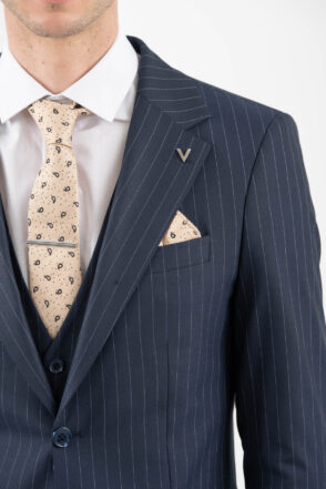 ΚΟΣΤΟΥΜΙ VITTORIO 100 26 BALZANO 024