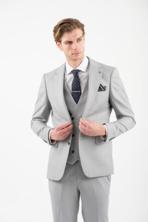 ΚΟΣΤΟΥΜΙ VITTORIO 100 26 PALERE 017