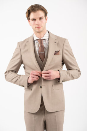 ΚΟΣΤΟΥΜΙ VITTORIO 100 26 PALERE 049