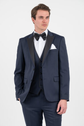 Κοστούμι γαμπριάτικο Vittorio 100 26 GARDONE 10